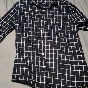 Check nark navy long sleeve button up shirt